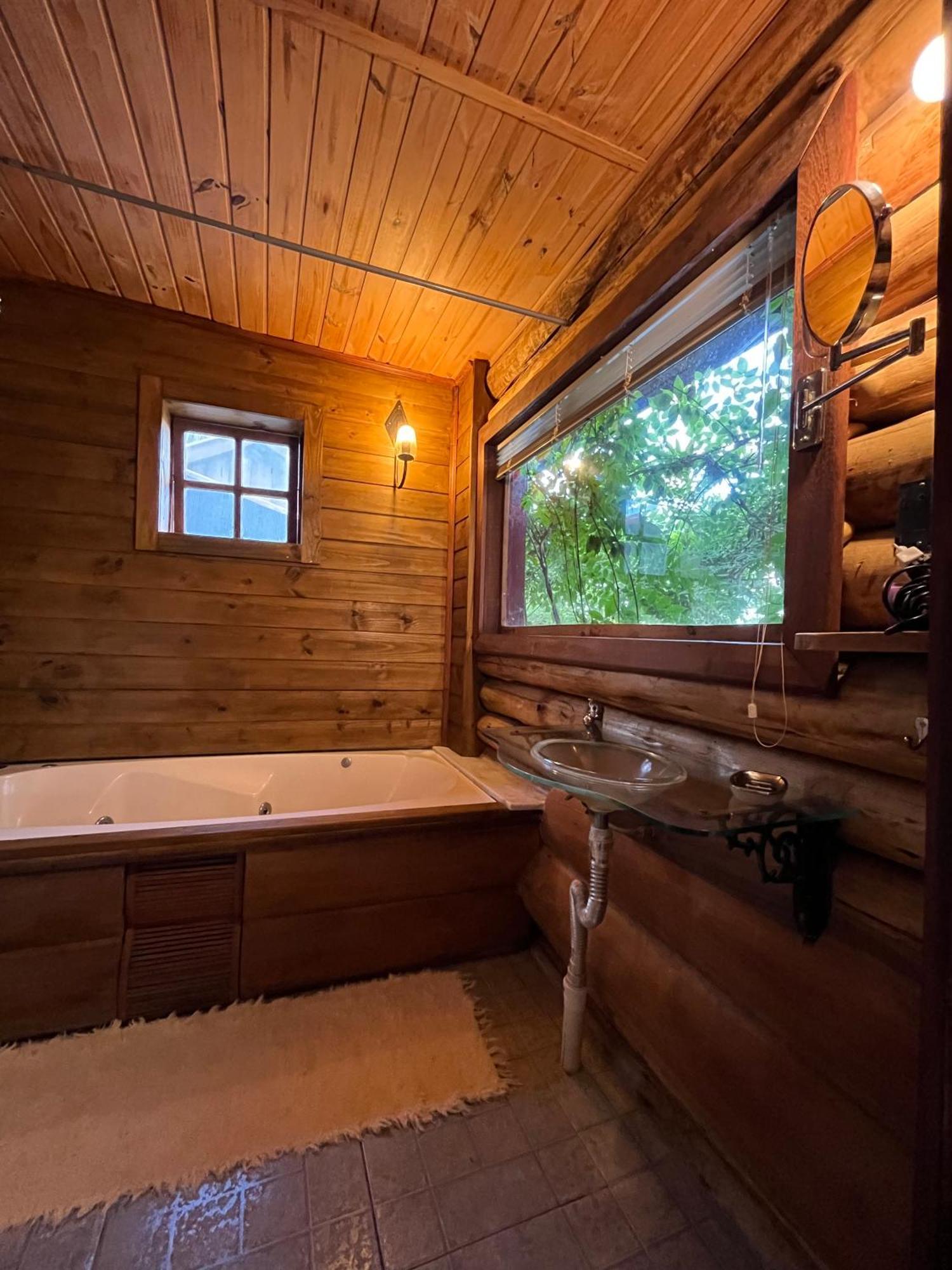 Casa No Campo, Aconchego Com Lareira E Banheira Em Quase Todas Cabanas! Lodge *